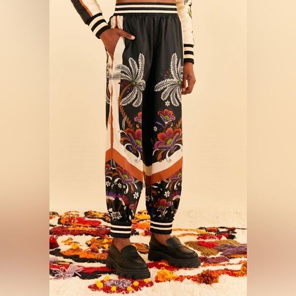 RARE Farm Rio CALCA BOLHA JARDIM CLASSICO LOCALIZADO Pants - Picture 6 of 12